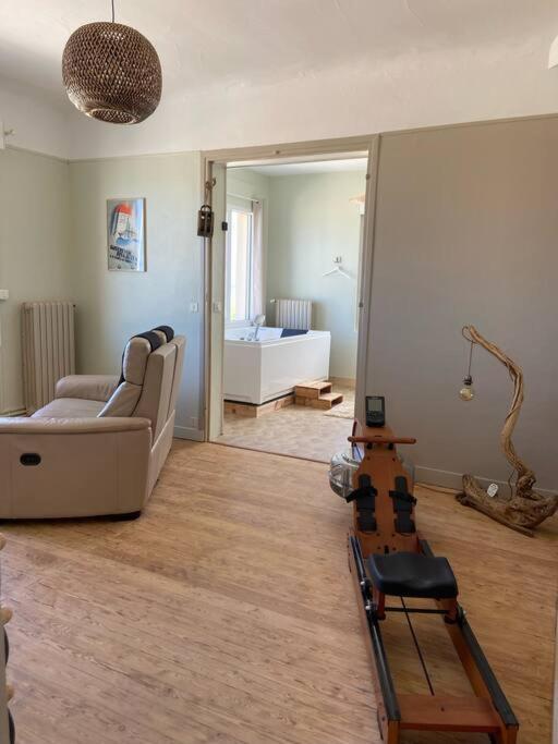 וויסטרהאם Spa Privatif Face Mer Riva Romantic & Spa מראה חיצוני תמונה