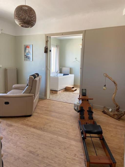 וויסטרהאם Spa Privatif Face Mer Riva Romantic & Spa מראה חיצוני תמונה